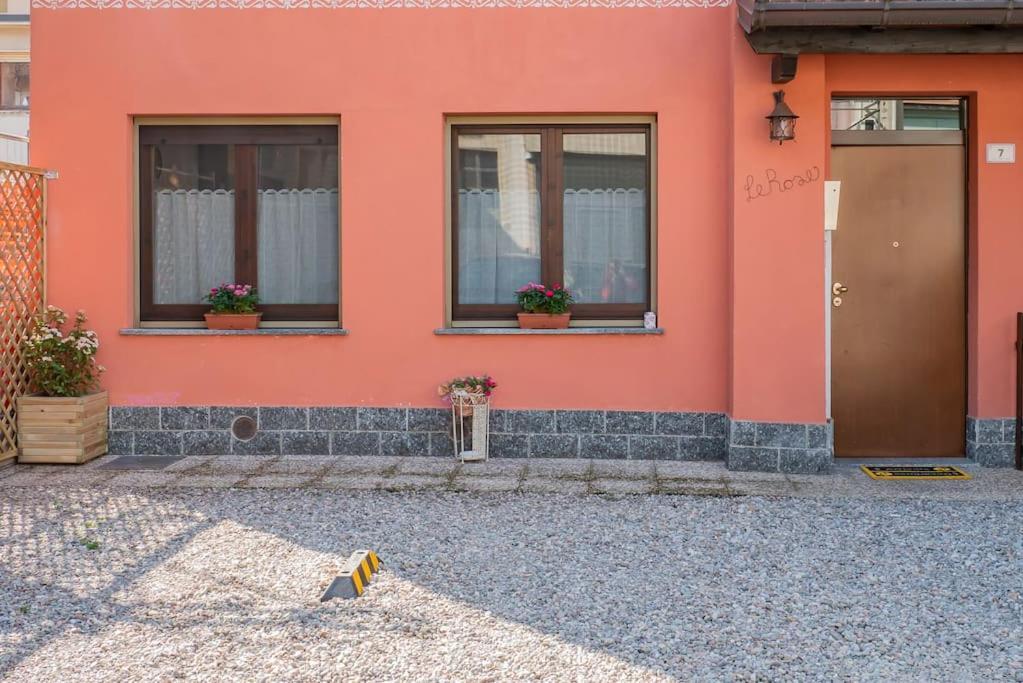 Le Rose Daire Venegono Superiore Dış mekan fotoğraf
